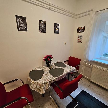 Pet Friendly 2Bdr Apartment Boedapest Buitenkant foto