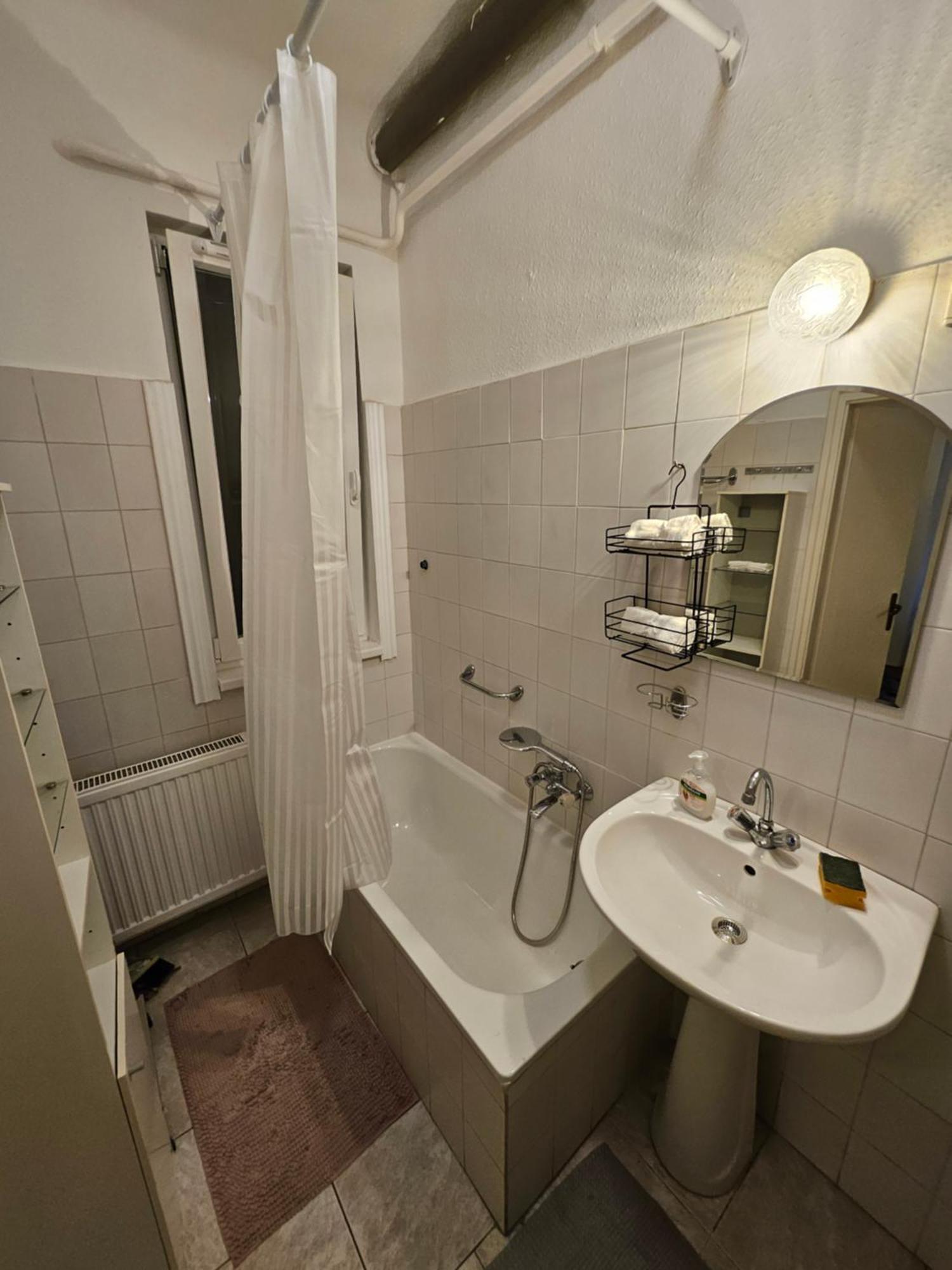 Pet Friendly 2Bdr Apartment Boedapest Buitenkant foto